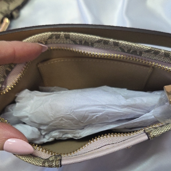 Michael Kors Monogram Beige and Light Pink Clutch - Picture 4 of 9
